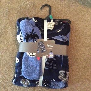 NWT Disney (3) Piece Pajama Set